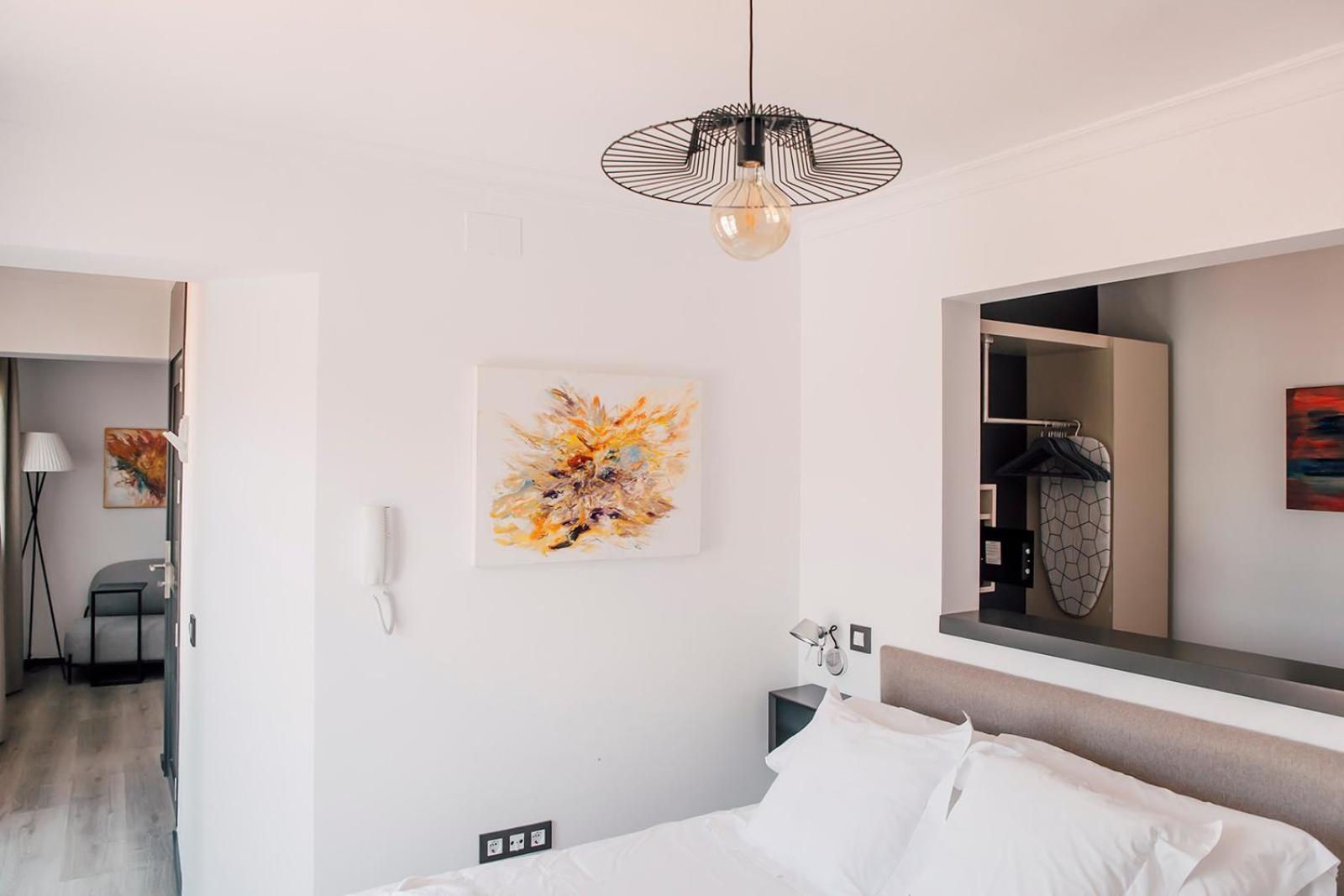 Puerta Catedral Holiday Suites Sevilla Pokoj fotografie