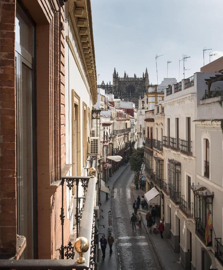 Puerta Catedral Holiday Suites Sevilla Exteriér fotografie