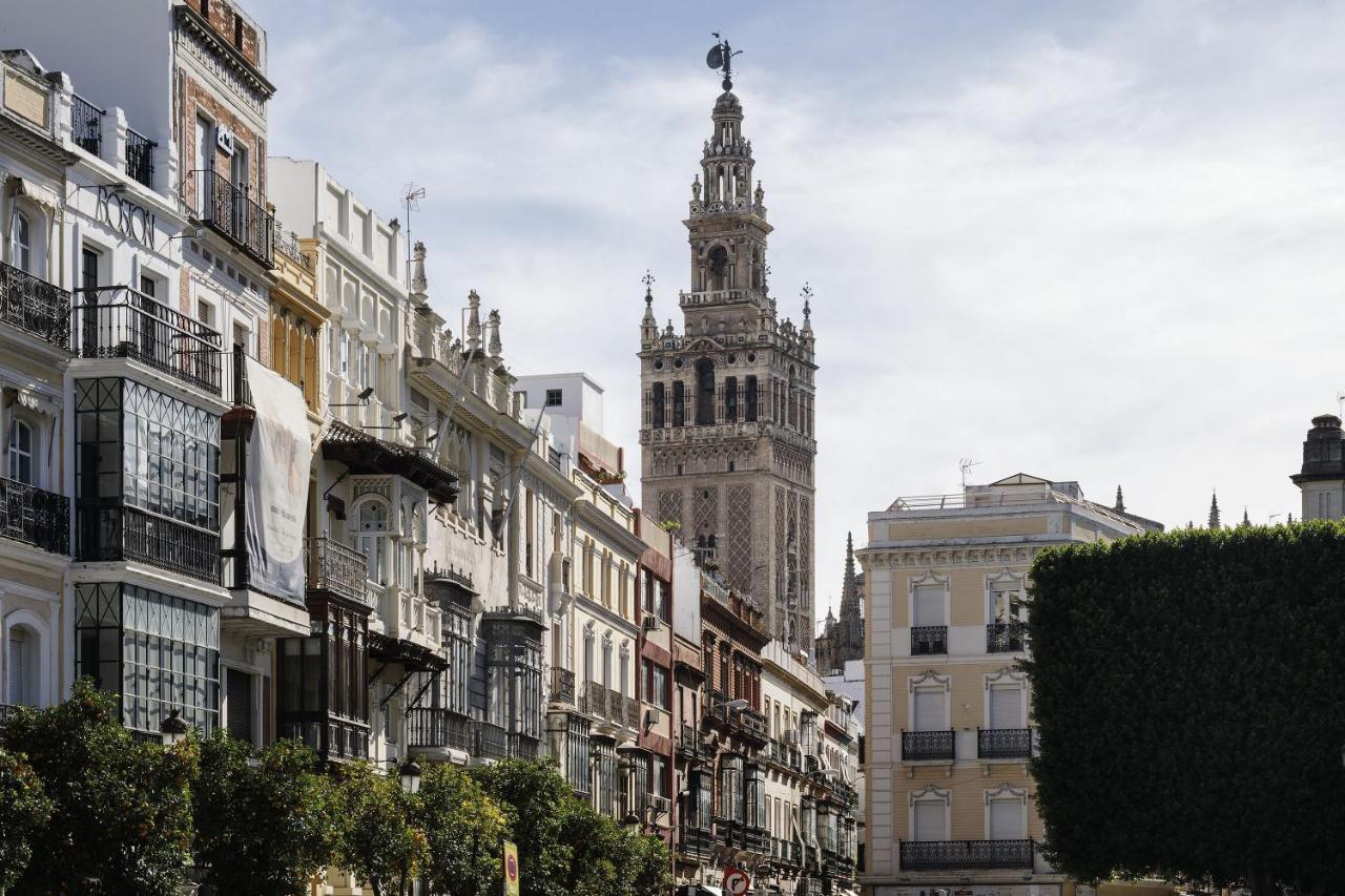 Puerta Catedral Holiday Suites Sevilla Exteriér fotografie