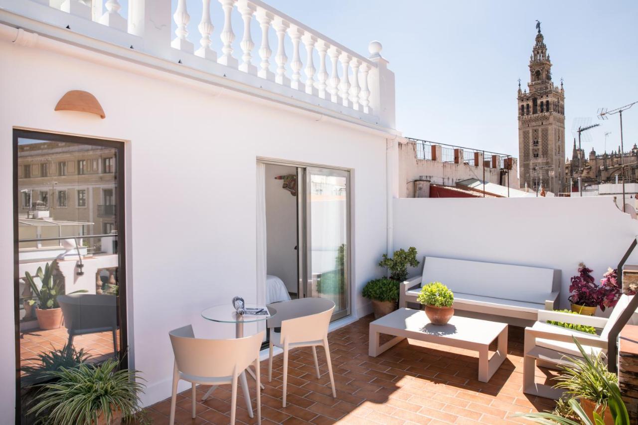 Puerta Catedral Holiday Suites Sevilla Exteriér fotografie